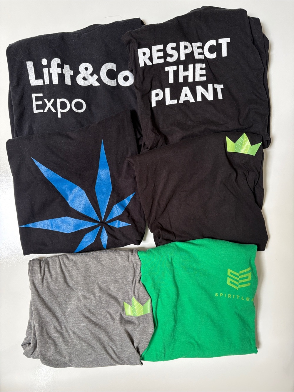 Men’s L/XL swag weed tshirt bundle